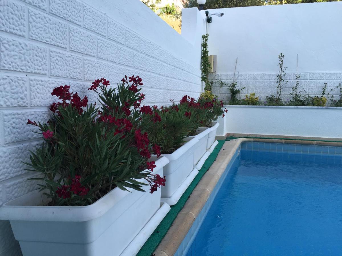 Cicek Apart Hotel Çeşme Εξωτερικό φωτογραφία