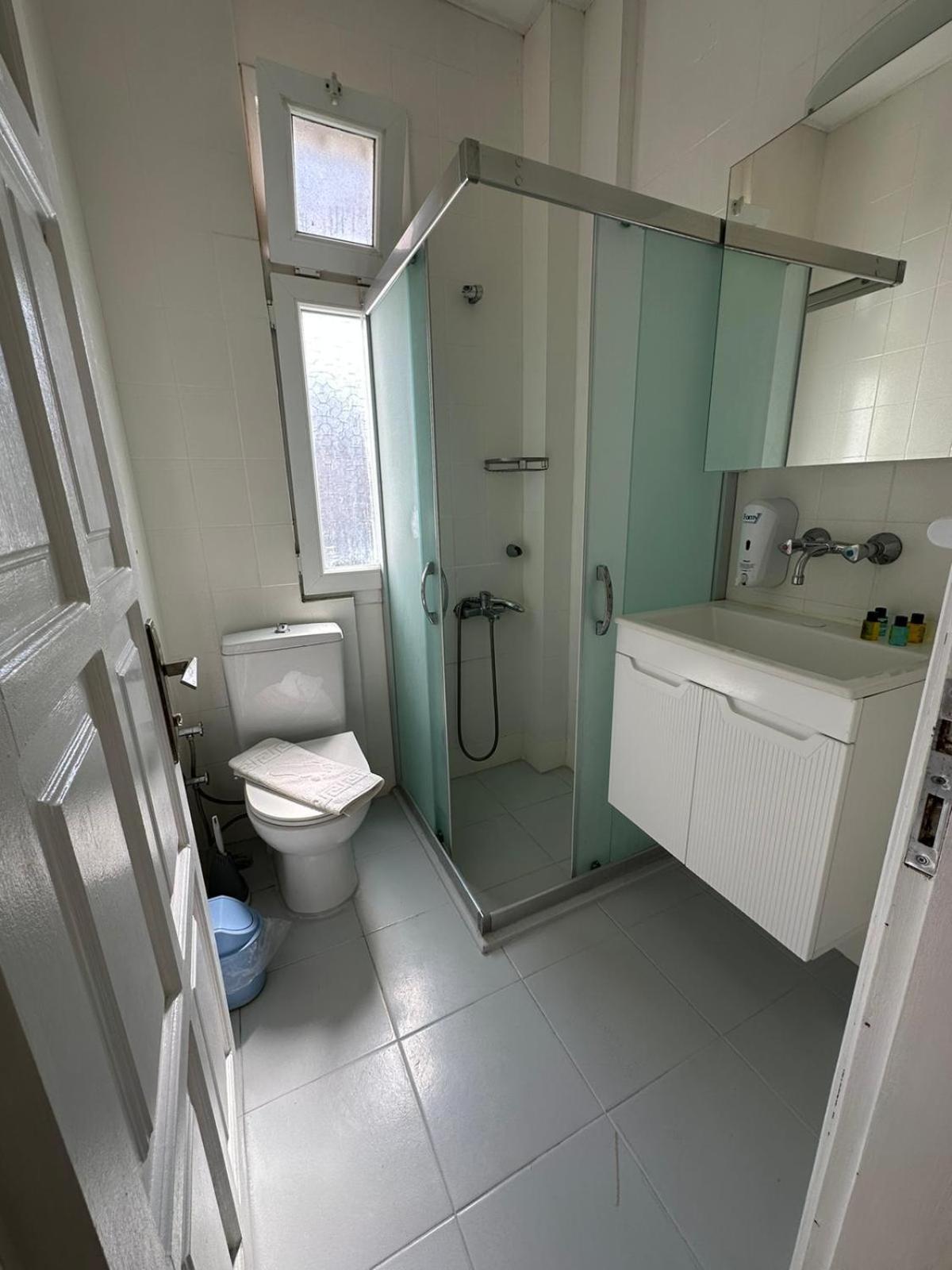 Cicek Apart Hotel Çeşme Εξωτερικό φωτογραφία